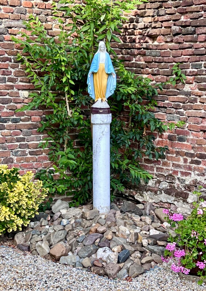 Weert - Lourdesgrot - Abdij Maria Hart IMG 9124
