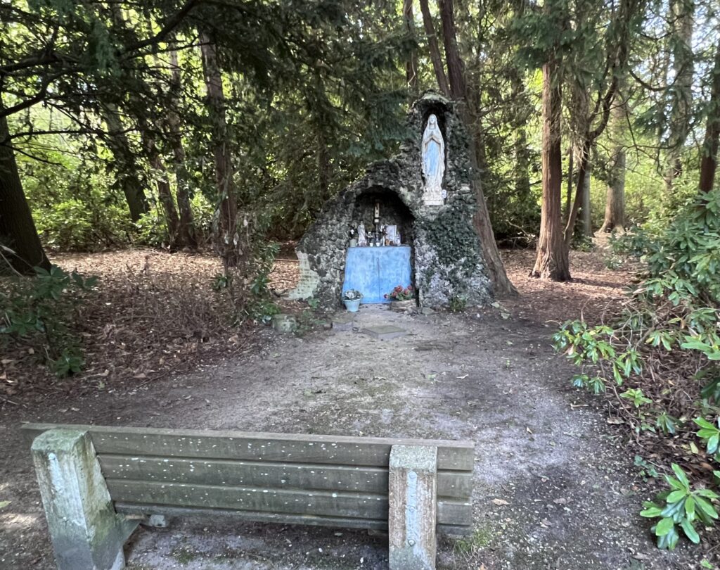 Maria-ter-Heide - Lourdesgrot - Eikendreef IMG 9281